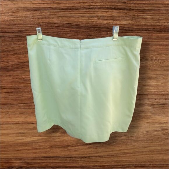 Oxford Golf Light Green Athletic Skort - Picture 5 of 12